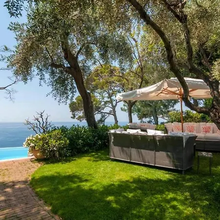 **superb Sea View For 12 Guests In Luxury Semesterbostad Portofino